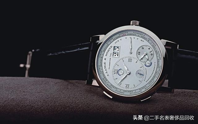 再贵的手表和便宜的手表,手表你喜欢买哪款
