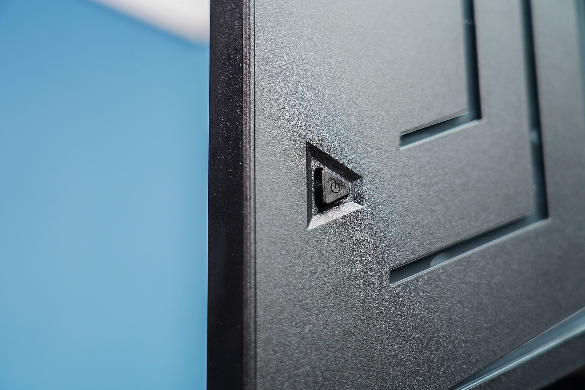 aoc144hz和166hz广色域显示器的区别,aoc24.5寸240hz显示器评测