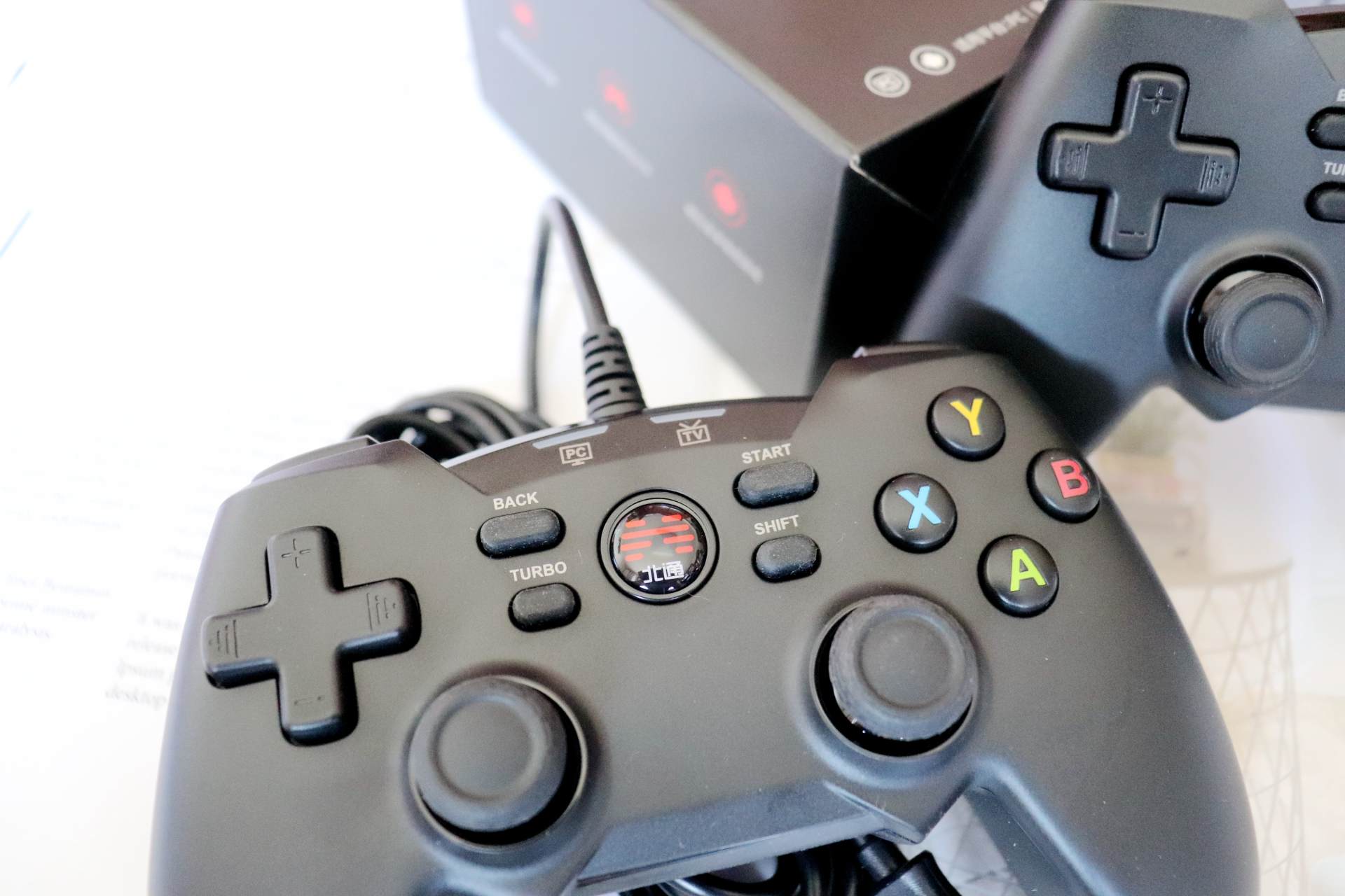 享受游戏的乐趣,北通蝙蝠4手柄怎样控制游戏