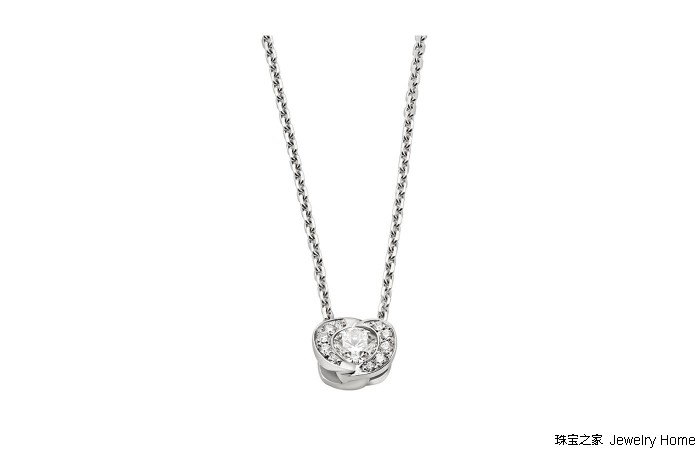 宝格丽慈善款情侣,宝格丽甜蜜抱抱