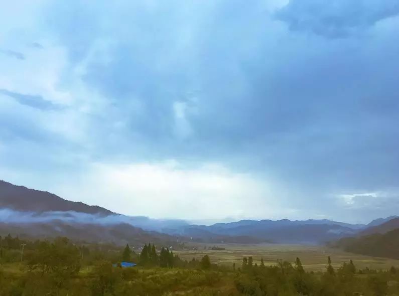 西南边境上的神秘潘多拉，比西双版纳还美，一不小心就出国