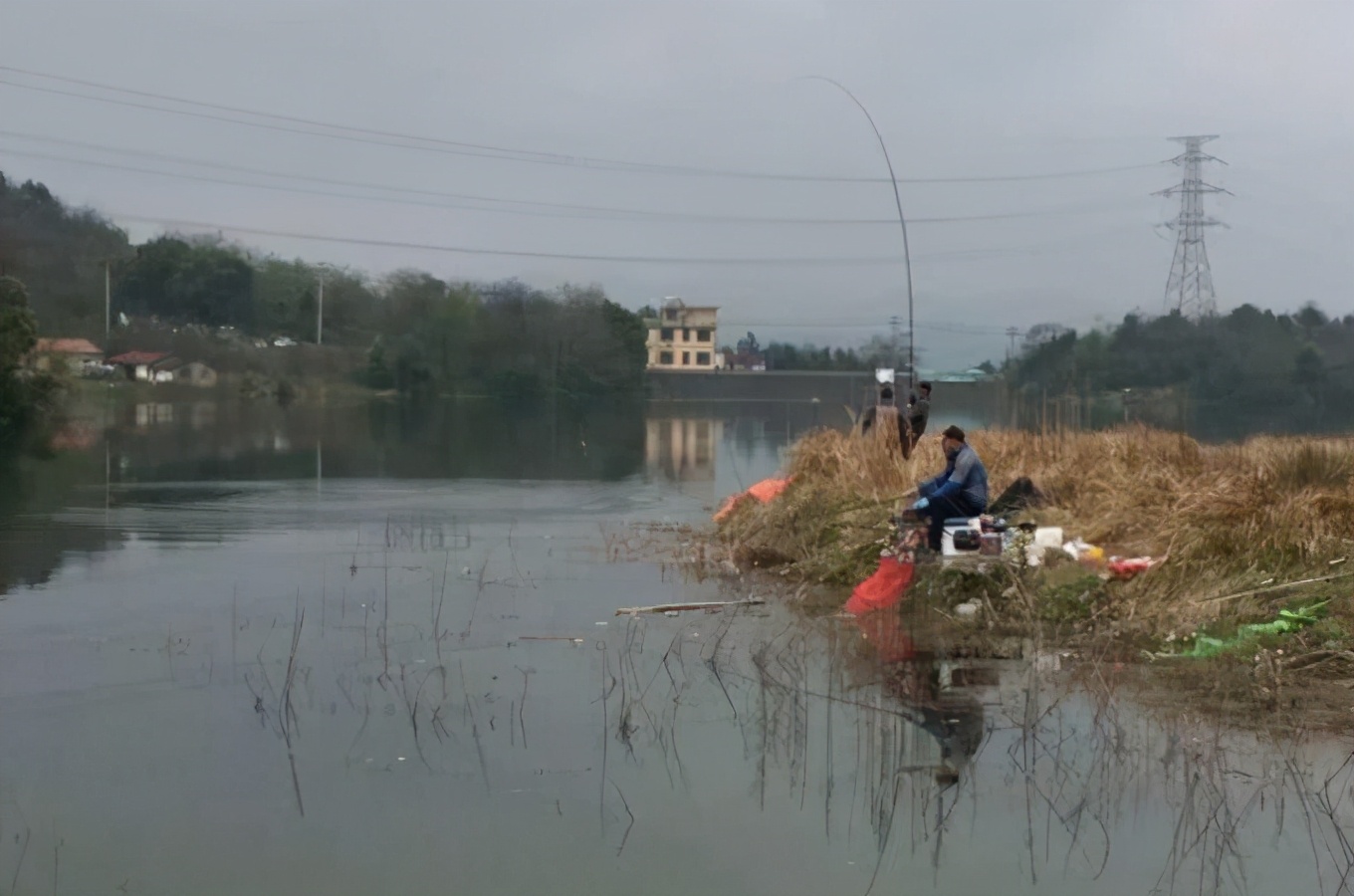 鱼口太轻怎么解决传统钓,鱼吃口轻怎么钓