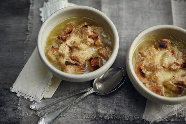 法国旅游特色景点美食,法国首都巴黎美食攻略