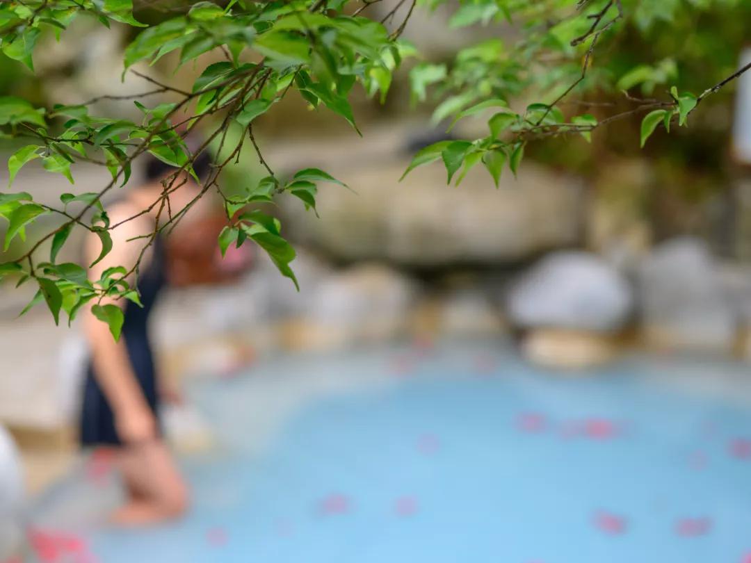 泡地热温泉应注意的问题,冬季泡温泉的正确方式你了解吗