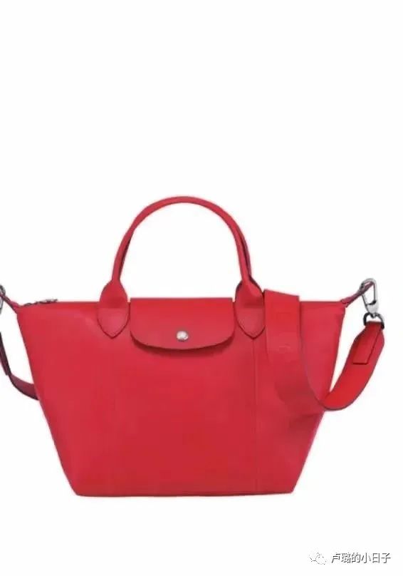 最有权势的德国总理天天背的千元包，这个法国的品牌到底多好用