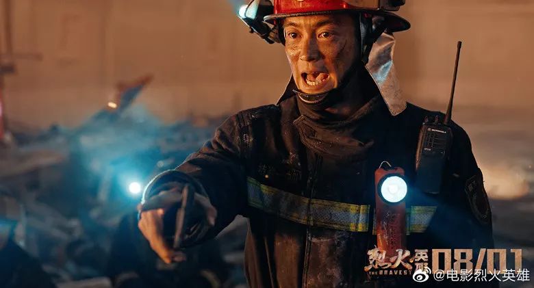 杜江柔情侠男到硬汉之路,杜江的烈火英雄