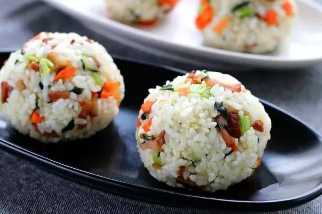 天太热不想吃饭怎么办,天太热不想做饭该吃啥