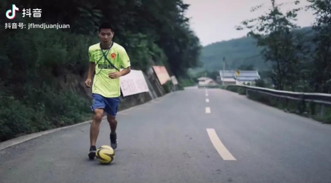 这群上不了赛场的人，给辱骂奥运会运动员的喷子上了最好的一课