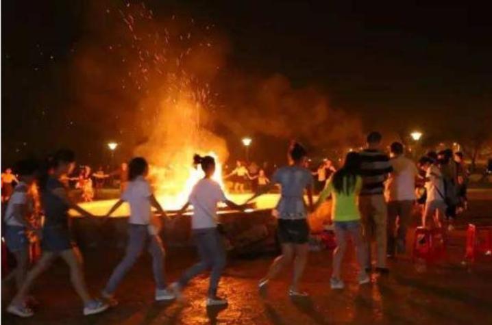 美国原始部落,美国原始部落女性