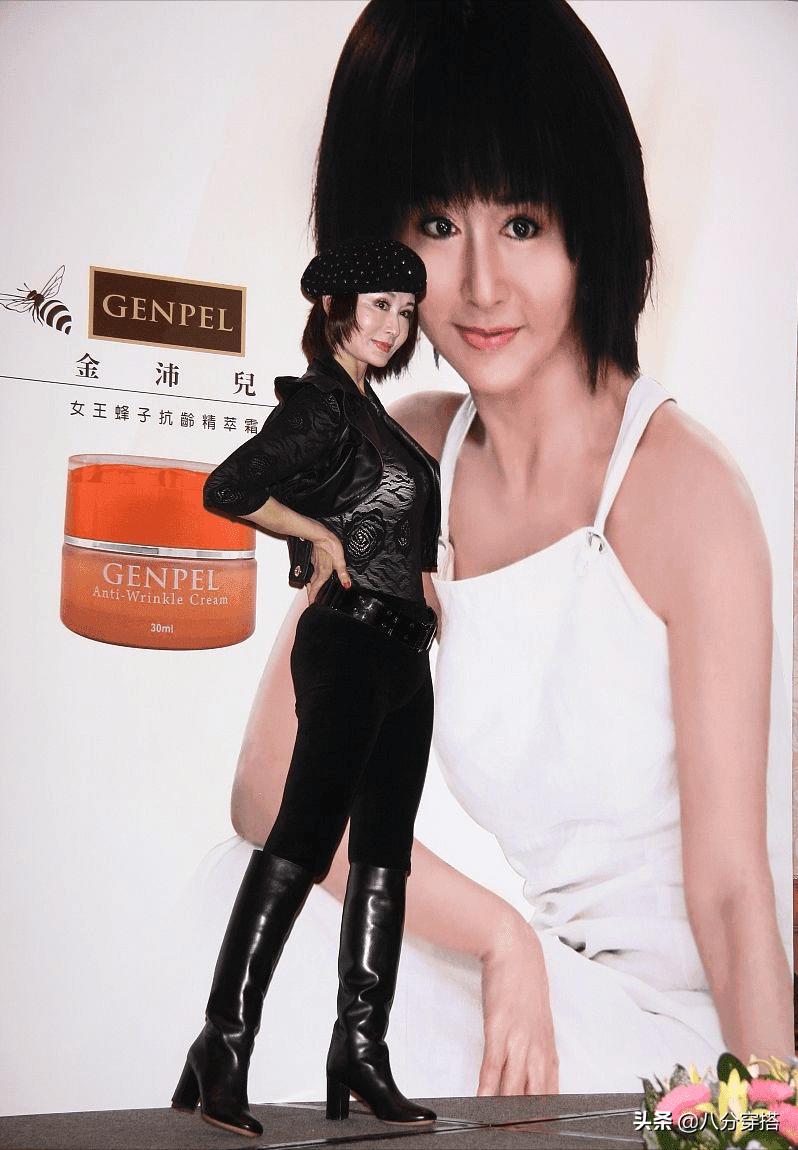 70岁潘迎紫穿衣打扮,潘迎紫年轻惊艳高清图片