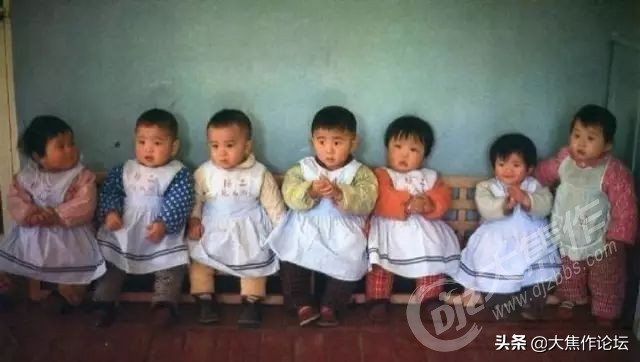 曾经这种衣服在焦作人手一件，穿过的都老了