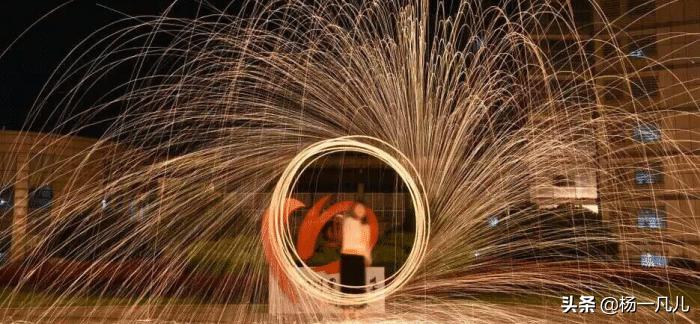 如何处理人际关系中的情感波动,在人际交往时如何进行沟通