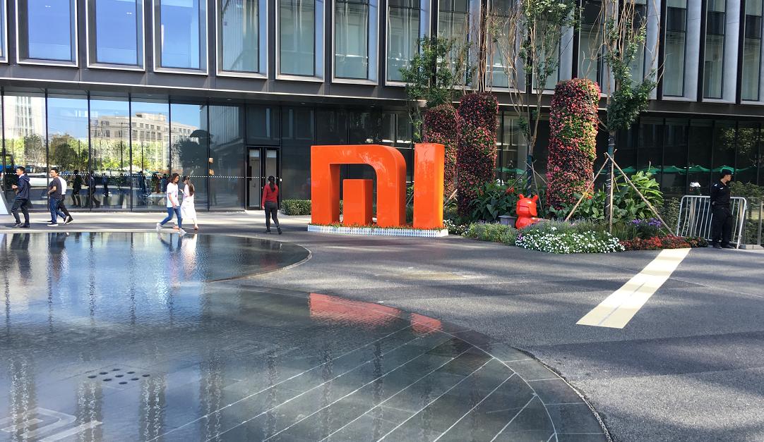 为什么国产手机总被网友吐槽,三星和苹果为何都是顶尖手机品牌