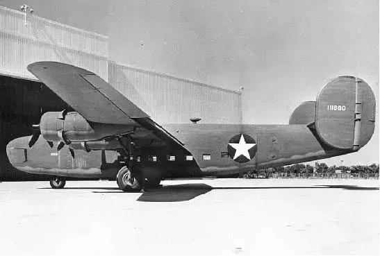 抗日战争中的驼峰航线,抗战时期空中生命线