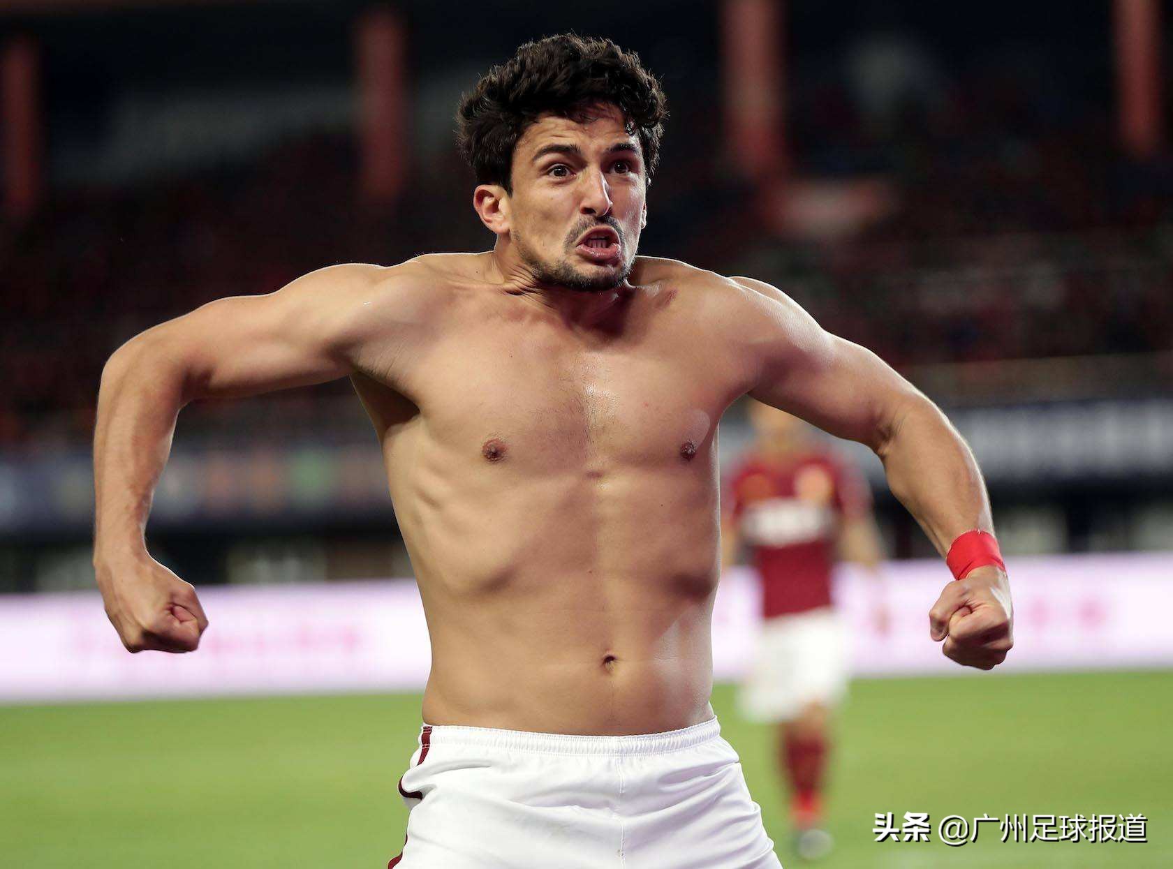 恒大首秀高拉特进球,高拉特将以内援身份重回广州恒大