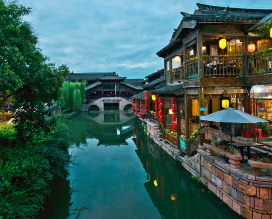 江苏5000亿以上的县级市,江苏5座万亿城市对比