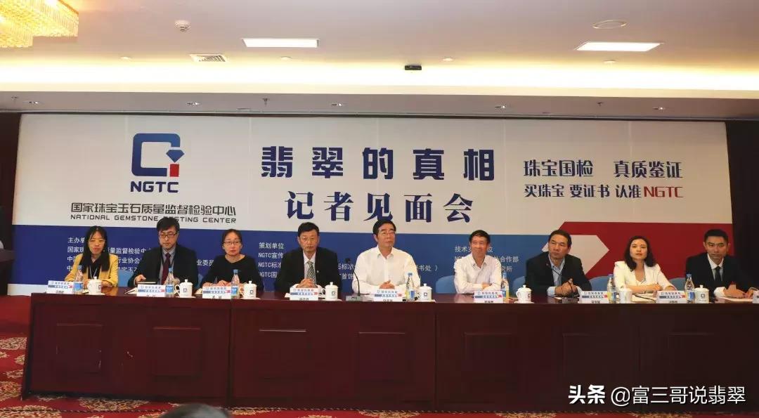 大妈买珠宝被打脸,在缅甸买翡翠会遇到哪些套路