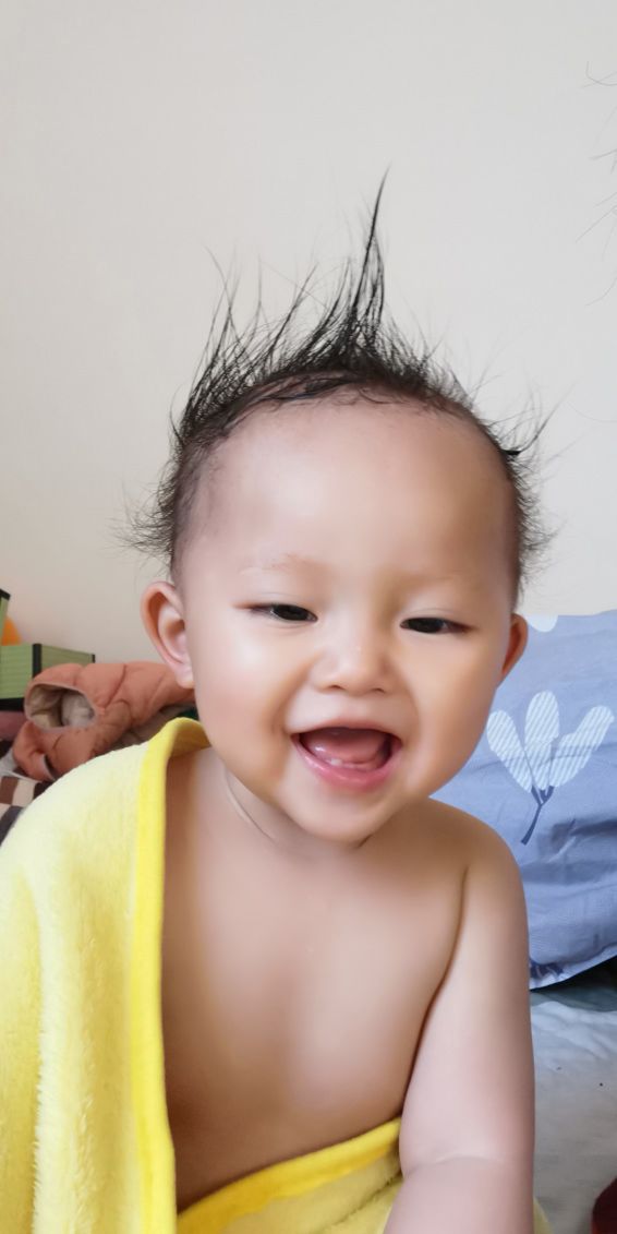 久仰可怕的2岁大名，爱哭爱闹还爱搞事情？分享经验的来