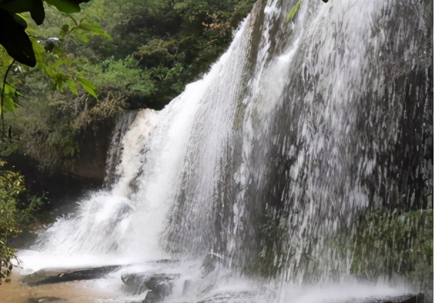 云南禄丰旅游线路攻略图,云南冬季自驾游最佳线路图
