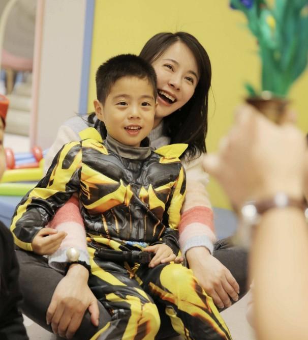 杨若兮：演艺之路坎坷，离开刘威后找到真爱