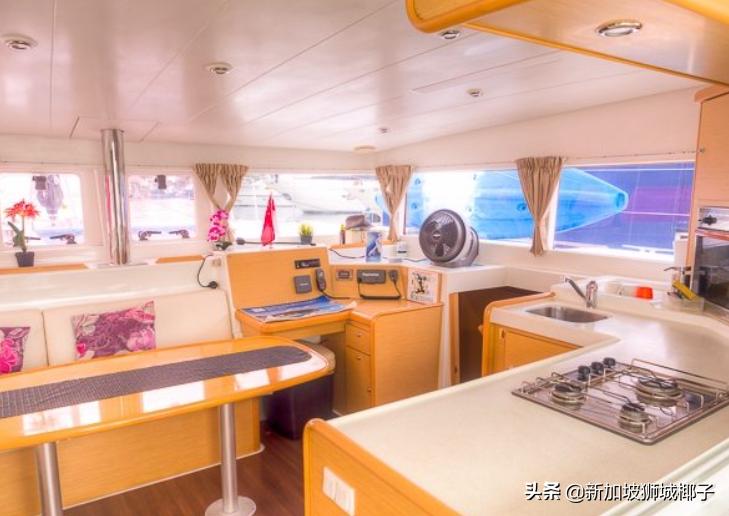 出海轰趴看日落！新加坡游艇攻略，低至89元/人