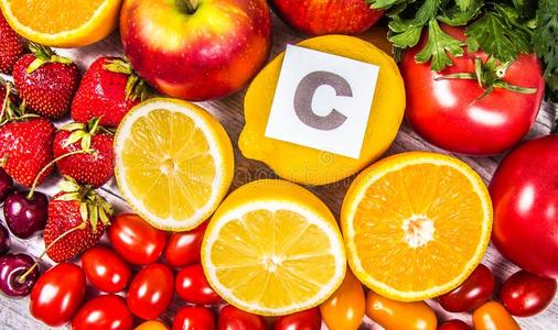 毛孔堵塞油脂堆积怎么办,油脂分泌旺盛导致毛孔堵塞长痘痘