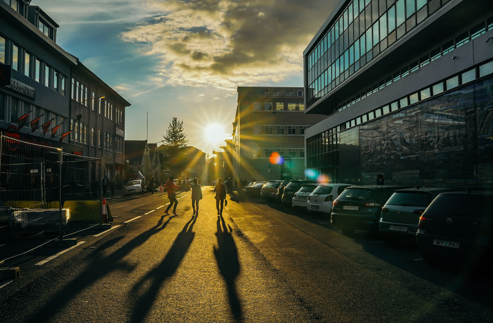 高桥伸哉镜头下的旅行｜壮观的冰与火山之国，和朋友去了一圈冰岛