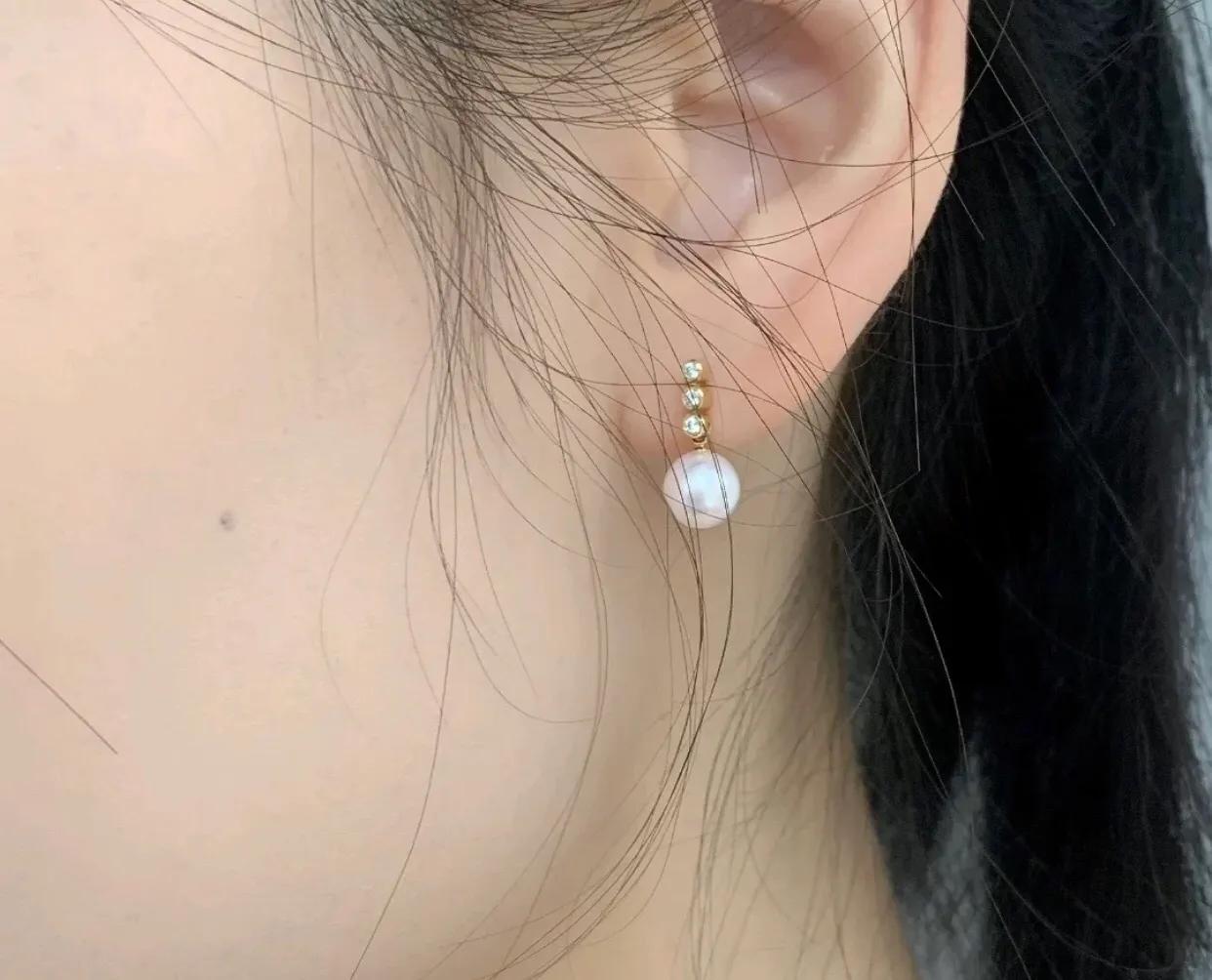 打耳洞戴黑色耳钉好看吗,为什么刚打完耳洞要戴很丑的耳钉