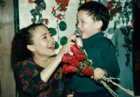 宋丹丹的情史简介,演员宋丹丹的三次婚姻