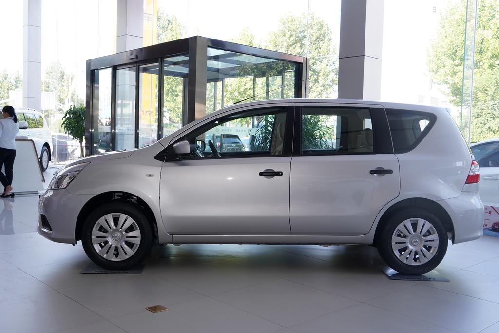 适合年轻人练手的三款车,适合不同预算的车