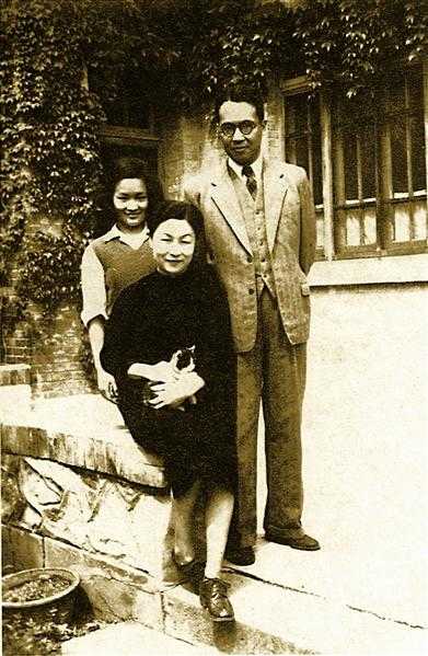 钱钟书称呼杨绛是他的爱人和知己,杨绛和钱钟书的婚姻