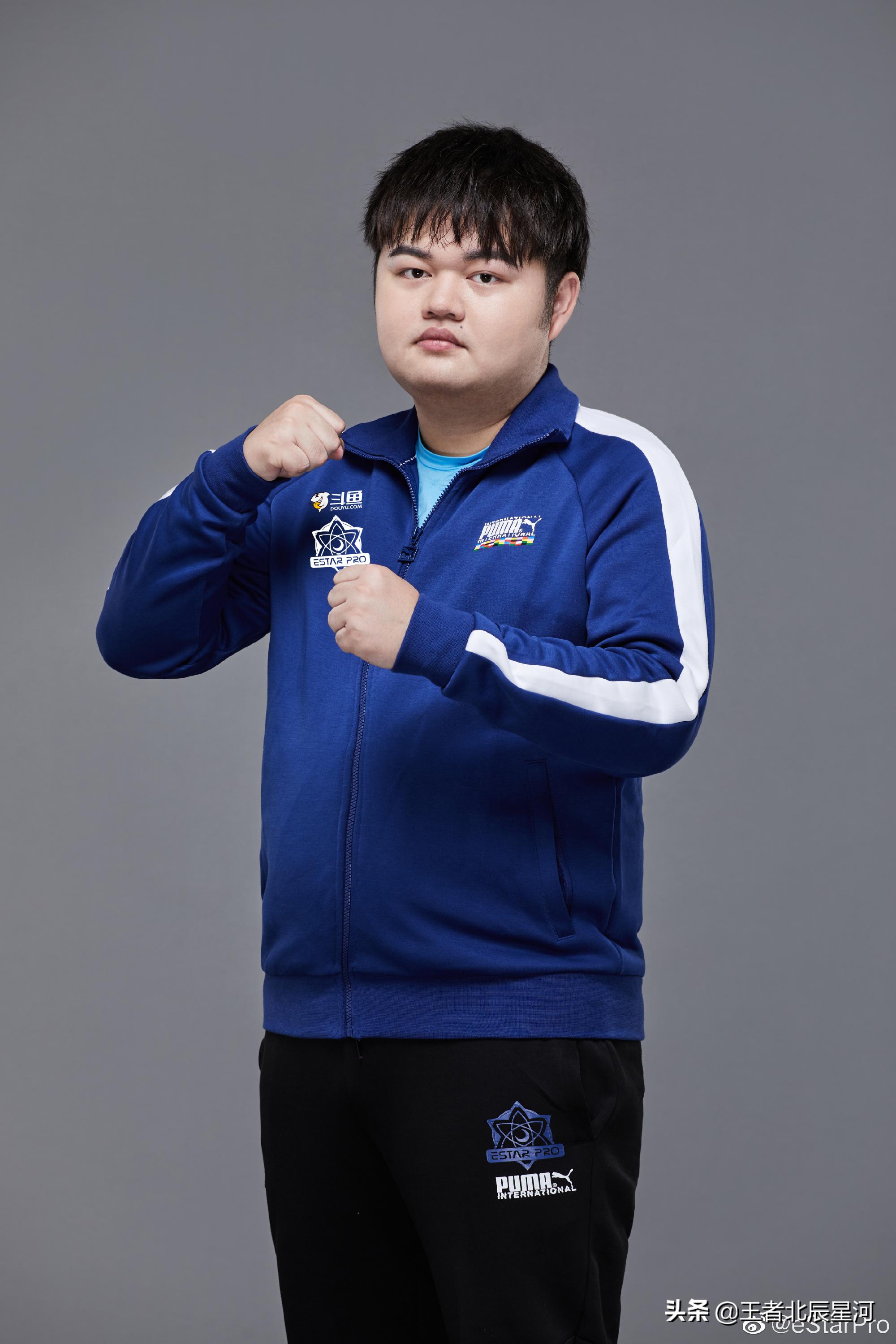 重铸艾克荣光我辈义不容辞,重铸荣光我辈义不容辞是什么梗