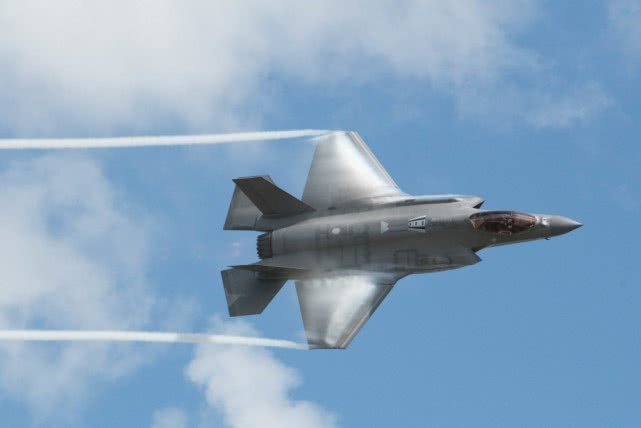 美国f-35的优点和缺点 (f-35为什么越造越便宜)