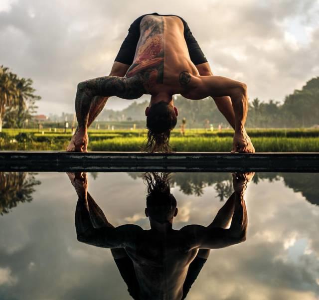 盘点男人练瑜伽,男人瑜伽刚柔并济