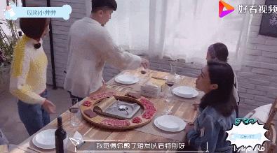 佟丽娅采访女性,佟丽娅采访新女性