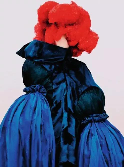 川久保玲年轻时的照片,川久保玲经典作品