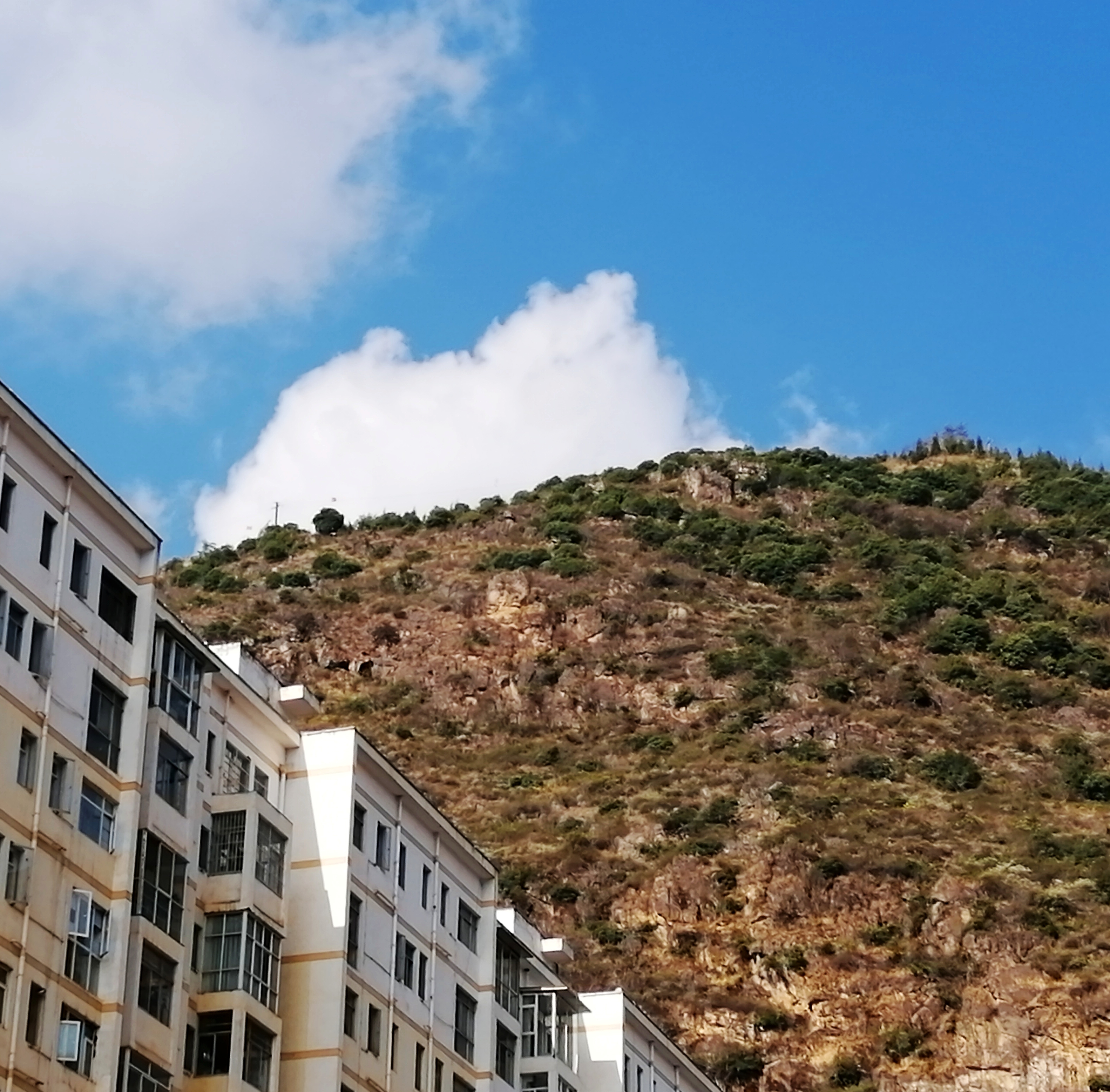 惊喜？悲哀？昆明三环徐霞客探寻过的两个溶洞，还是380年前样子