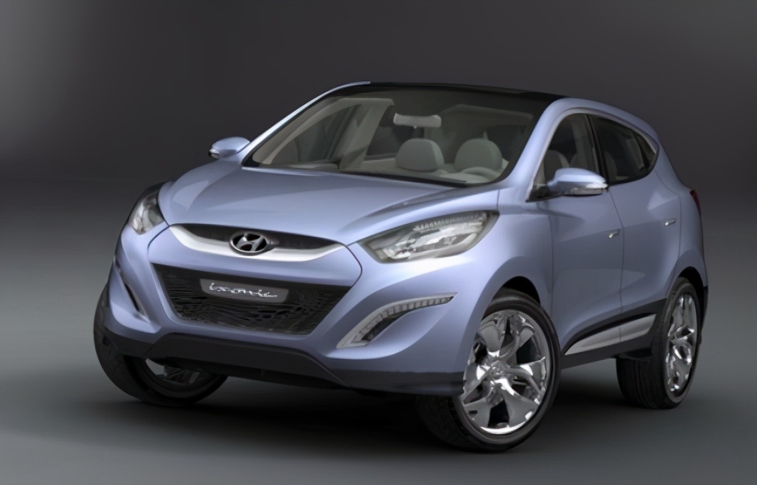 老鼠是从什么地方进车里,老鼠是从什么地方爬进车内的