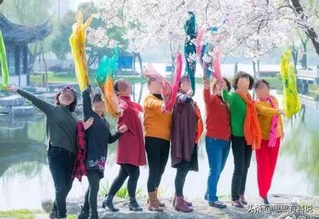 日本大妈发型变化,为啥大妈都是短发发型