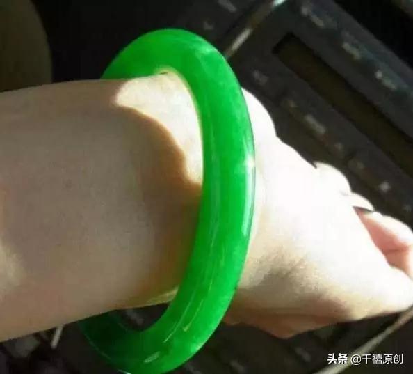 金戒指变形损坏,金戒指变形需要恢复吗