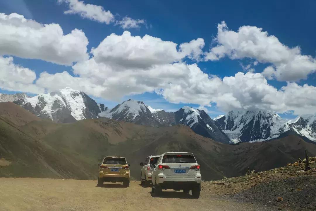 2.5l排量车还值得买吗,2.0t8at的都有哪些硬派越野