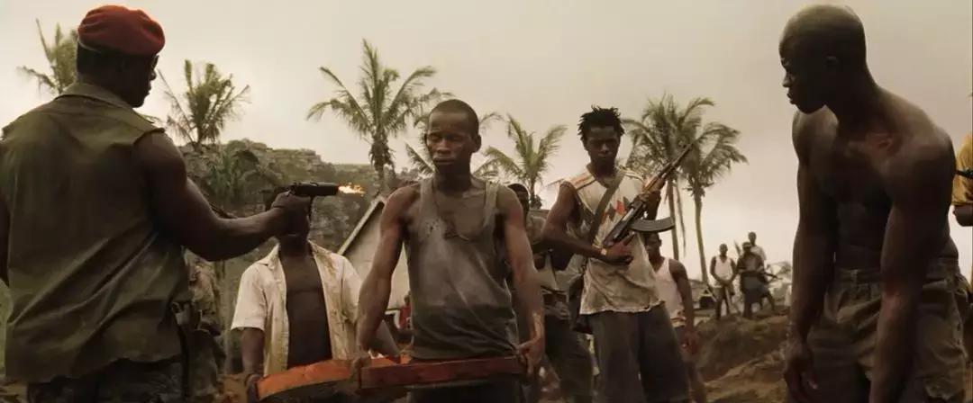 被奸杀、遭剁手，这里的人命一文不值