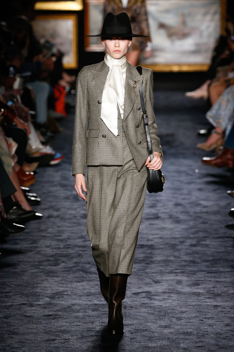 etro刺绣款,etro佩斯利花纹包