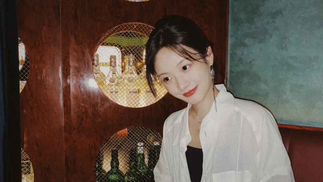 国内小花有哪些,95后小花最会穿搭