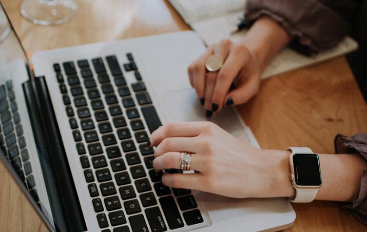 怎么用蜘蛛快速收录网站,百度蜘蛛爬行抓取网页多久收录