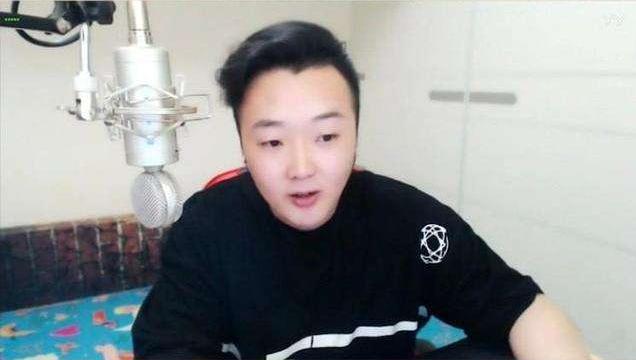 《惊雷》被扒抄袭，被《新京报》公开批评，原唱六道回应了