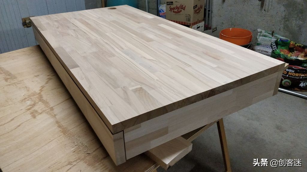 自己动手做一个节省空间的电脑桌,自制内藏电脑桌最全教程