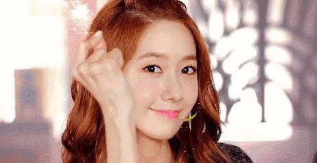 40岁白头发突然增多怎么治,青少年头发少怎么才可以增多