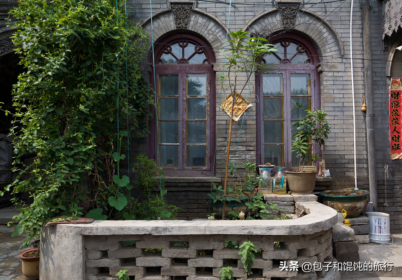 闅愯棌鍦ㄨ儭鍚岄噷鐨勫洓鍚堥櫌,闅愯棌鍦ㄥ洓鍚堥櫌閲岀殑绮鹃洉鎷遍棬