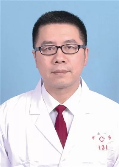 向广大患者致以新春的问候,向全国广大医务者祝贺医师节